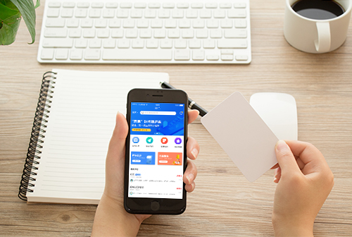 ��̨������С����